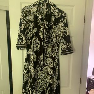 Button up dress with tie